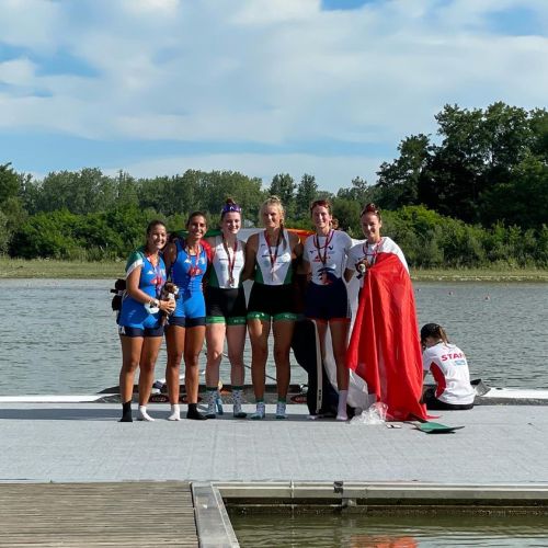 Lucie Dolinski et Clémentine Vandenberghe en bronze à Linz