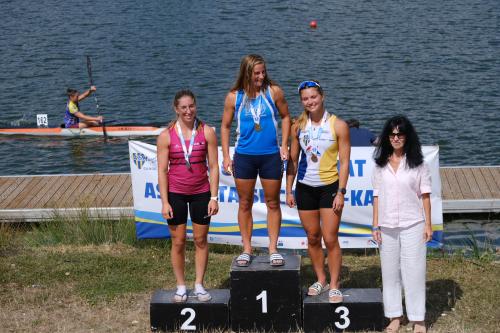 Salya LEFOULON Championnat France canoe kayak short race AS Mantaise Mantes la Jolie