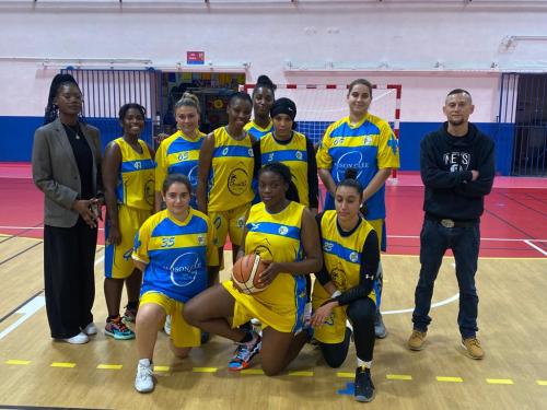 AS Mantaise Basket octobre 2022 équipe Féminine