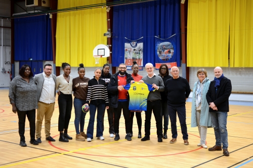 Partenariat Linxens AS Mantaise Handball Féminin joueuses Mairie dirigeants