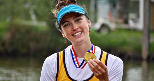 AS Mantaise Aviron avril 2023 Claire BOVÉ championne de France