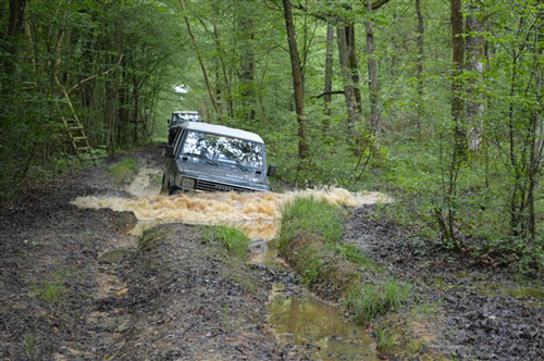 ASM4X4ToujoursToutDroit