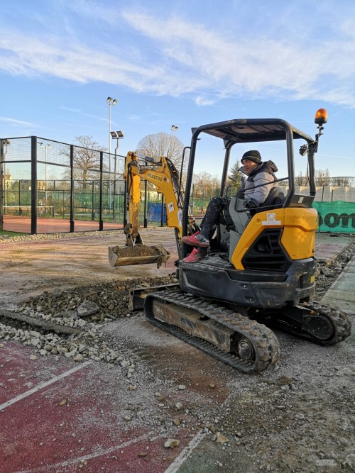 Suivez la construction de notre troisième terrain de padel !