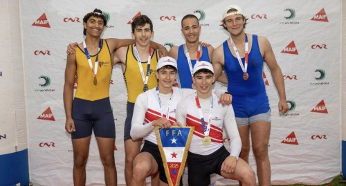 aviron-asm-avril-2025-podium-cazaubon-j18-hommes-deux-sans-barreur