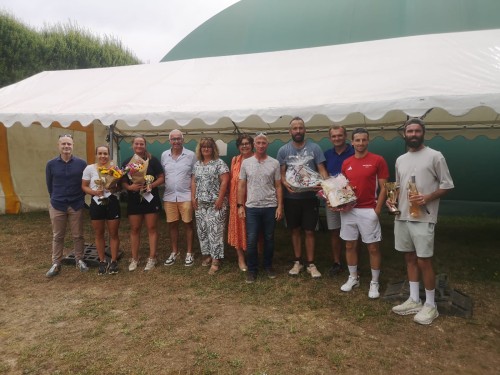 photo-groupe-tournoi-asmantaise-tennis-juillet-2025