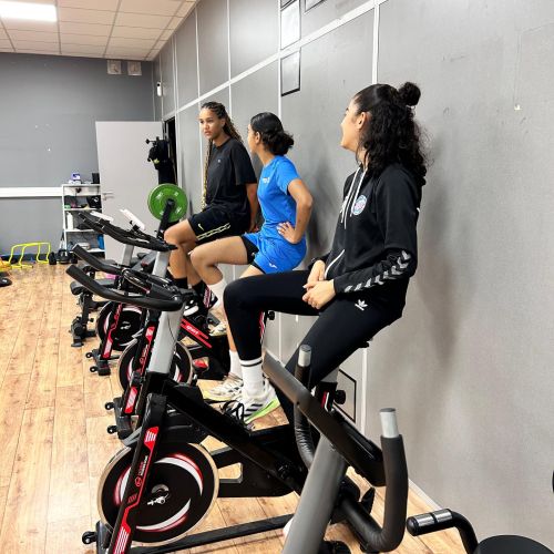 Les Demoiselles de Mantes à l'entraînement été 2025