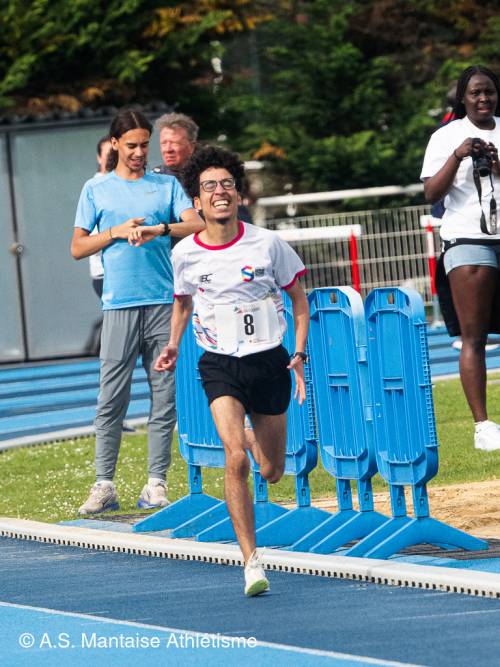 Adame LOUAMANE sur la piste