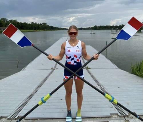 Lina Hofland en équipe de France junior d'aviron